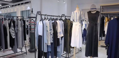 昔日女裝巨頭隕落 三千門店輝煌不再，一折清倉背后的行業(yè)寒冬